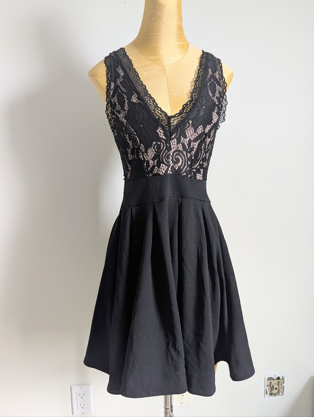 Street Wear Society Y2K Black Lace V-Neck Fit & Flare Club Wear Dress Size S